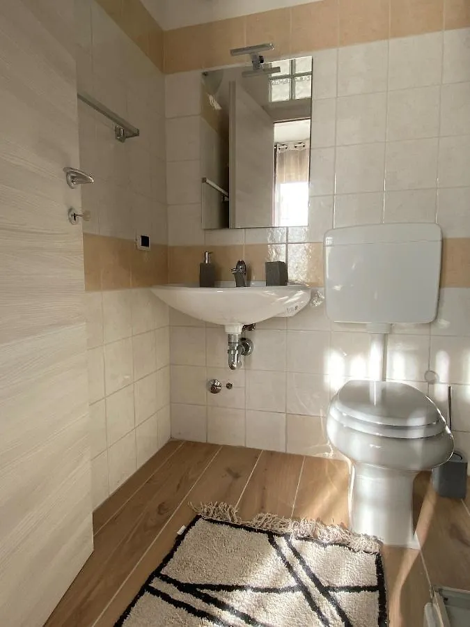 Casa Sandrina Caprino Veronese Appartement